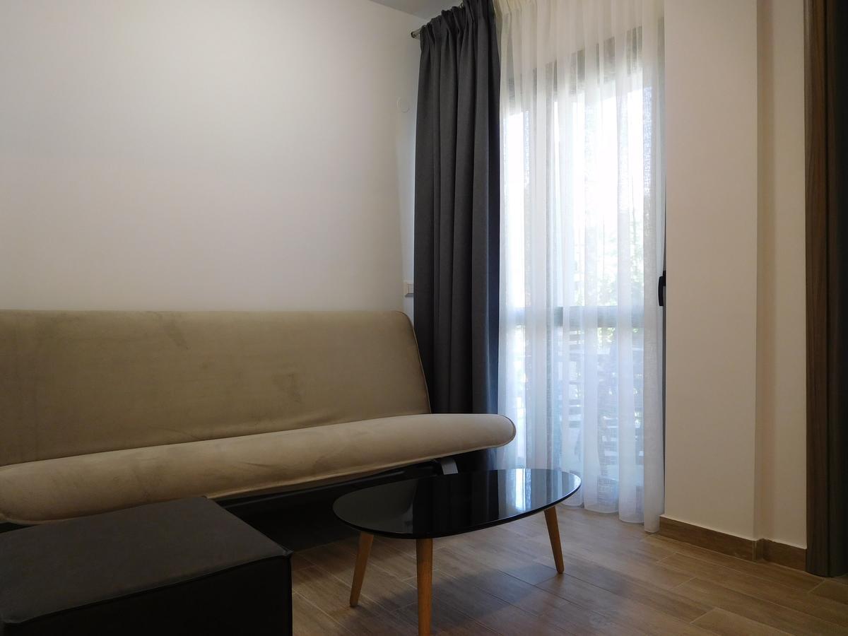 מטהמורפוסי Hotel Vozina מראה חיצוני תמונה